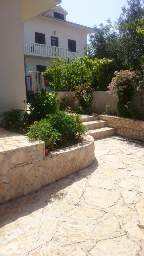 Apartman Irena With Terase End Private Parking Donji Okrug Exterior foto