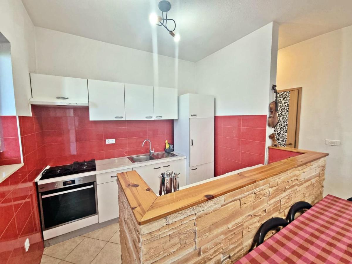 Apartman Irena With Terase End Private Parking Donji Okrug Exterior foto